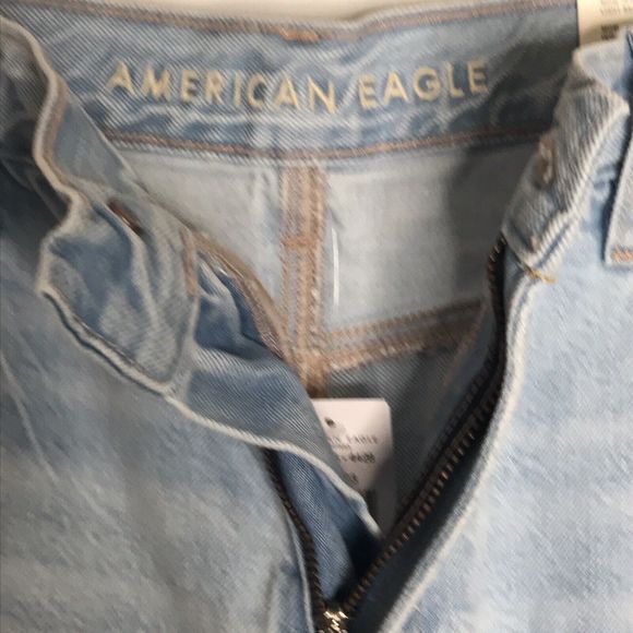 American Eagle Mom Jeans Womens 14 Short Relaxed High Rise Blue Distressed - Picture 4 of 10